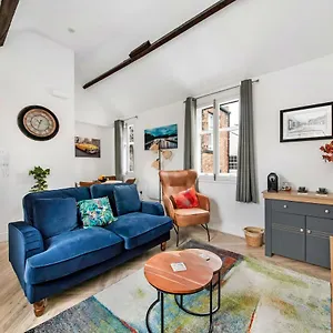  Holiday home Finest Retreats - The Bank House United Kingdom